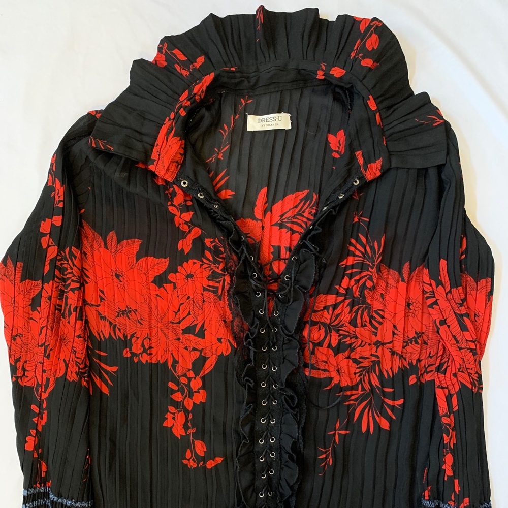 Dress U Long Sleeve Top